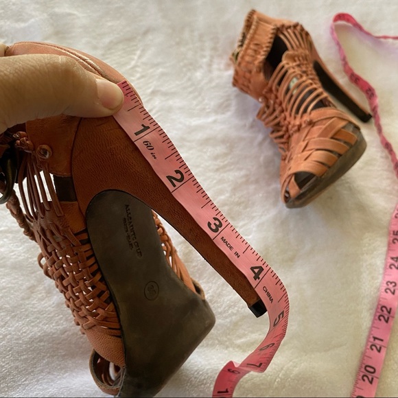 All Saints Tain Platform Weaved Leather Heels - Picture 11 of 11